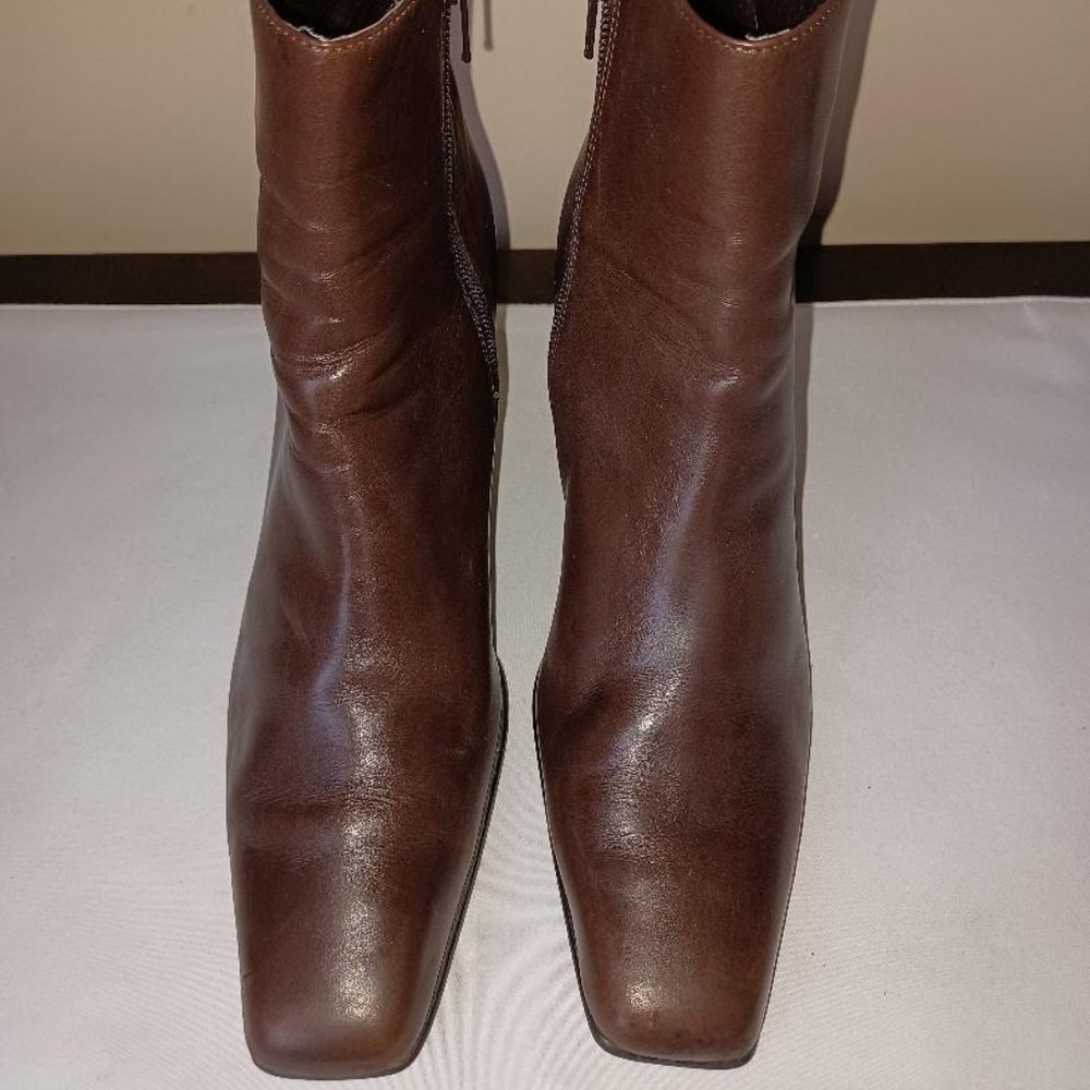 Alfani brown ankle boots - Size 7.5